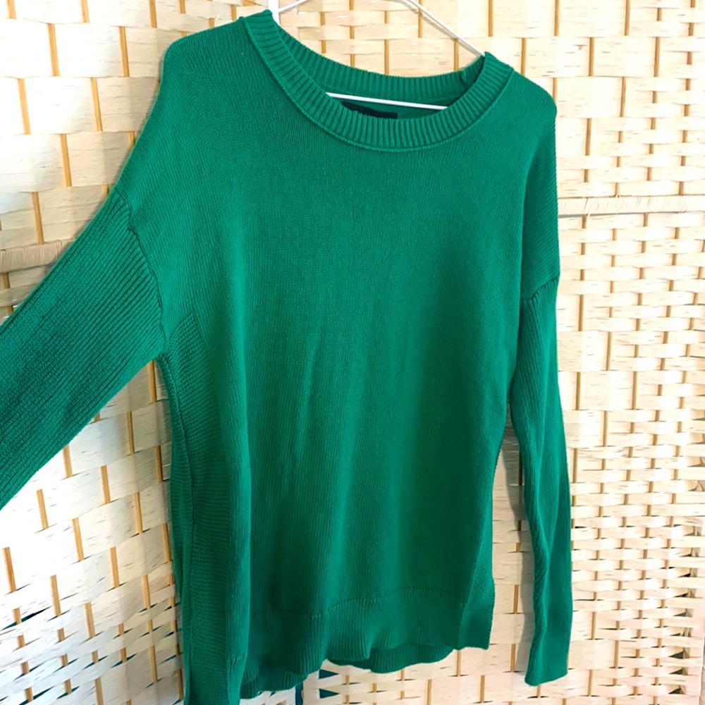 Green Sweater 💚